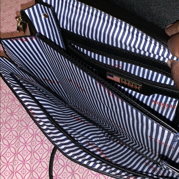 Black Nicole lee purse - Picture 2 of 5